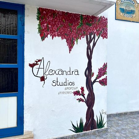 Alexandra Studios Neos Pirgos Exterior foto